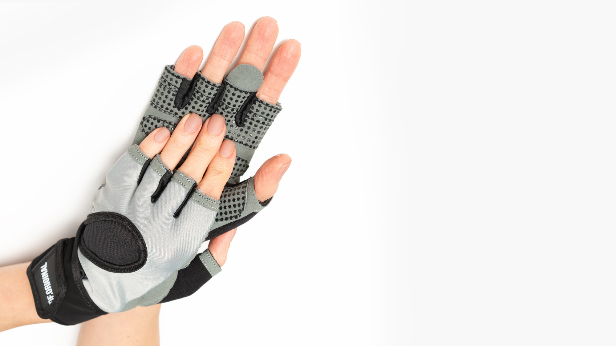 DF Original Silver Gloves 