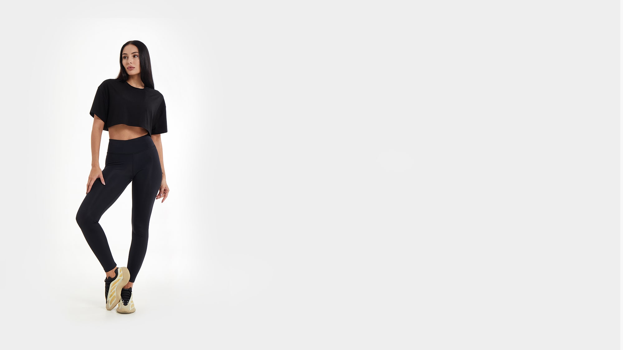 Basic Crop T-shirt